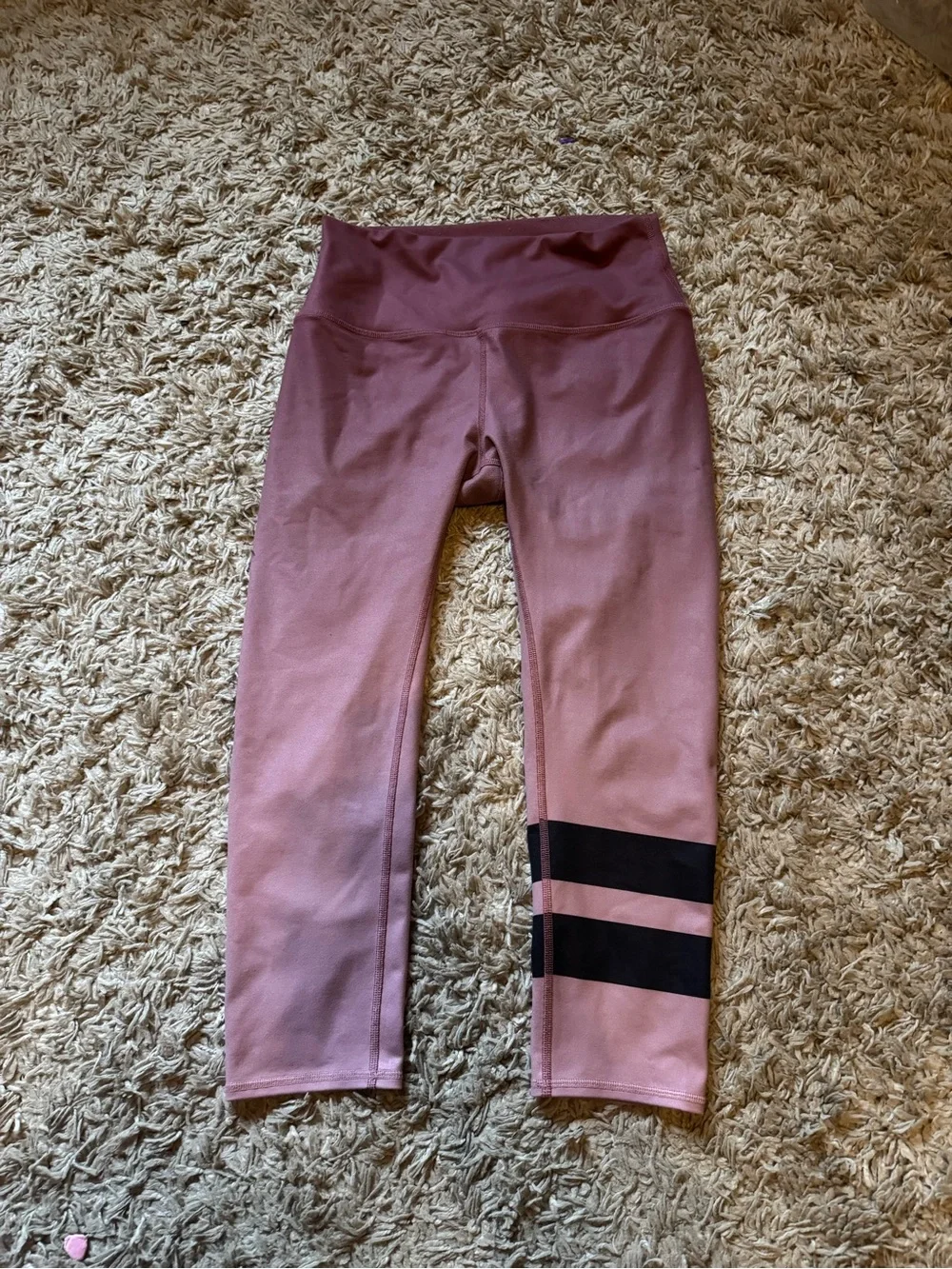 ALO Yoga Mauve Capri Leggings with Black Stripes